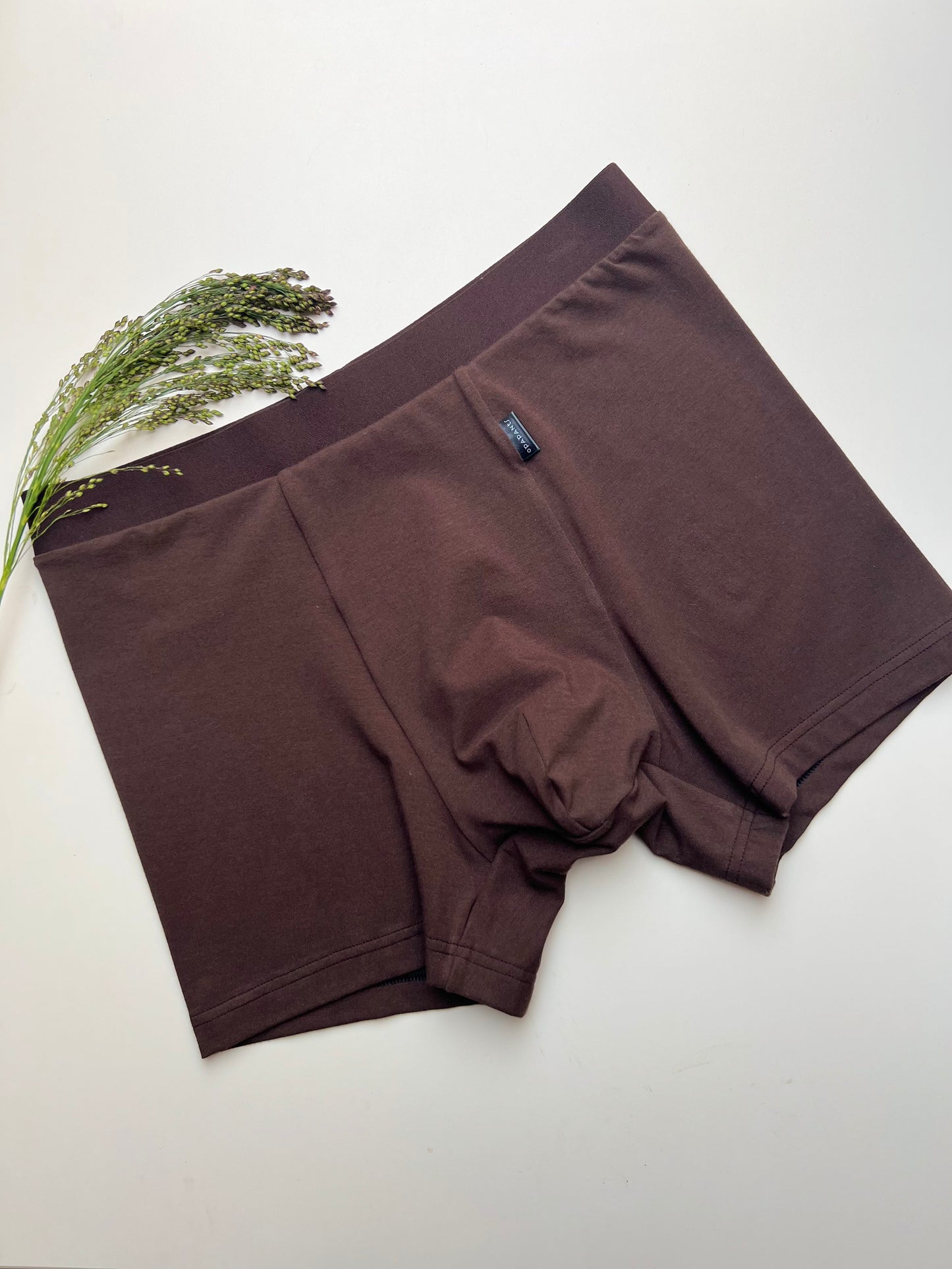 NEW model Men’s Seamless Organic Cotton Boxer – Dark Brown