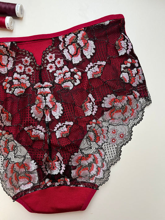 Women’s High-Waist TENCEL™  red panties with Lace