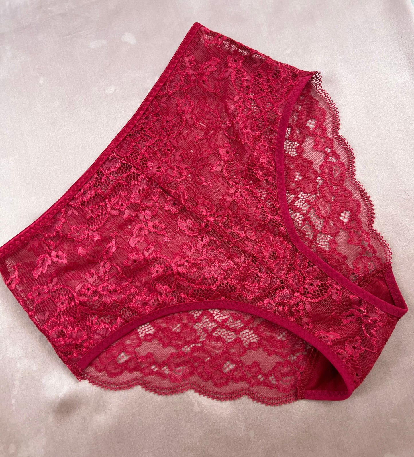 Women’s High-Waist red panties with Lace
